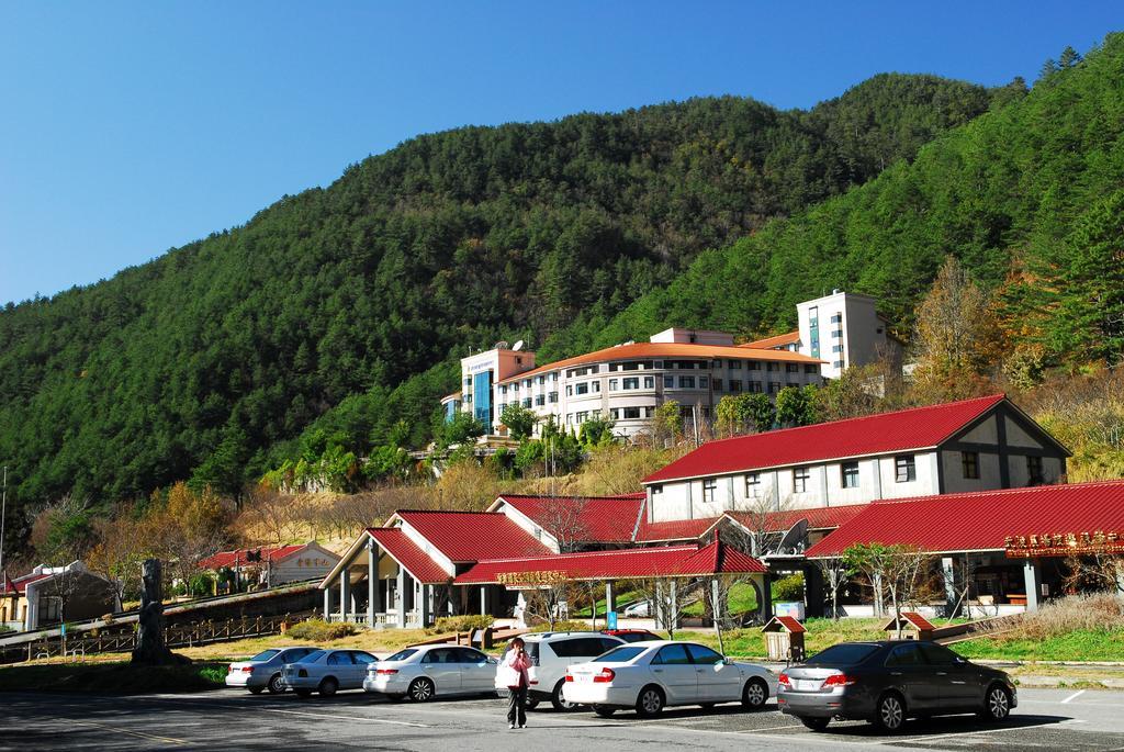 Hoya Resort, Wuling Heping  Buitenkant foto
