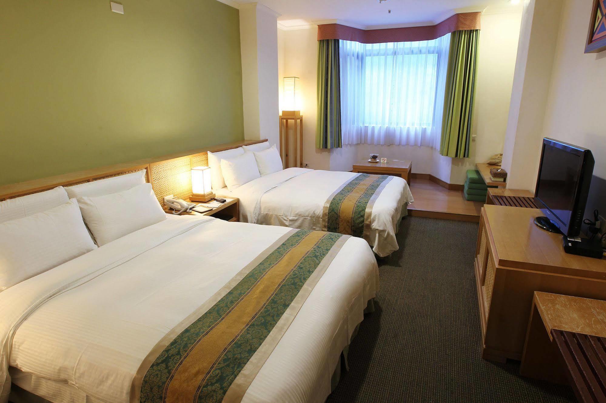 Hoya Resort, Wuling Heping  Buitenkant foto