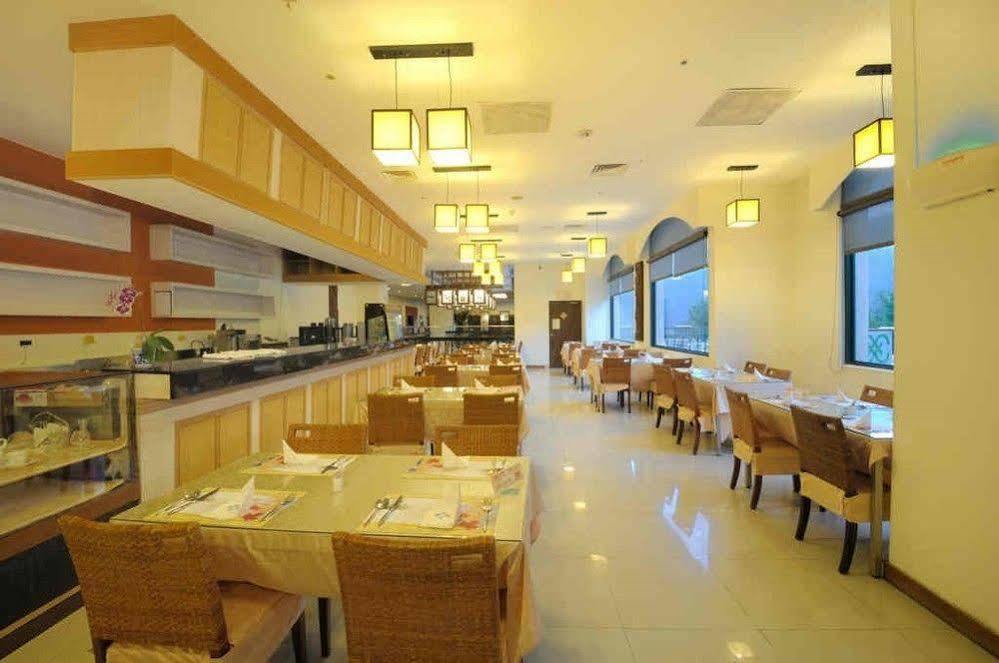 Hoya Resort, Wuling Heping  Buitenkant foto